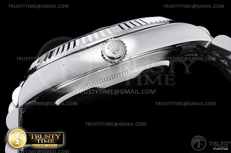 0426 R2DJ0252G – DJ2 41mm Jub FashionForward 637